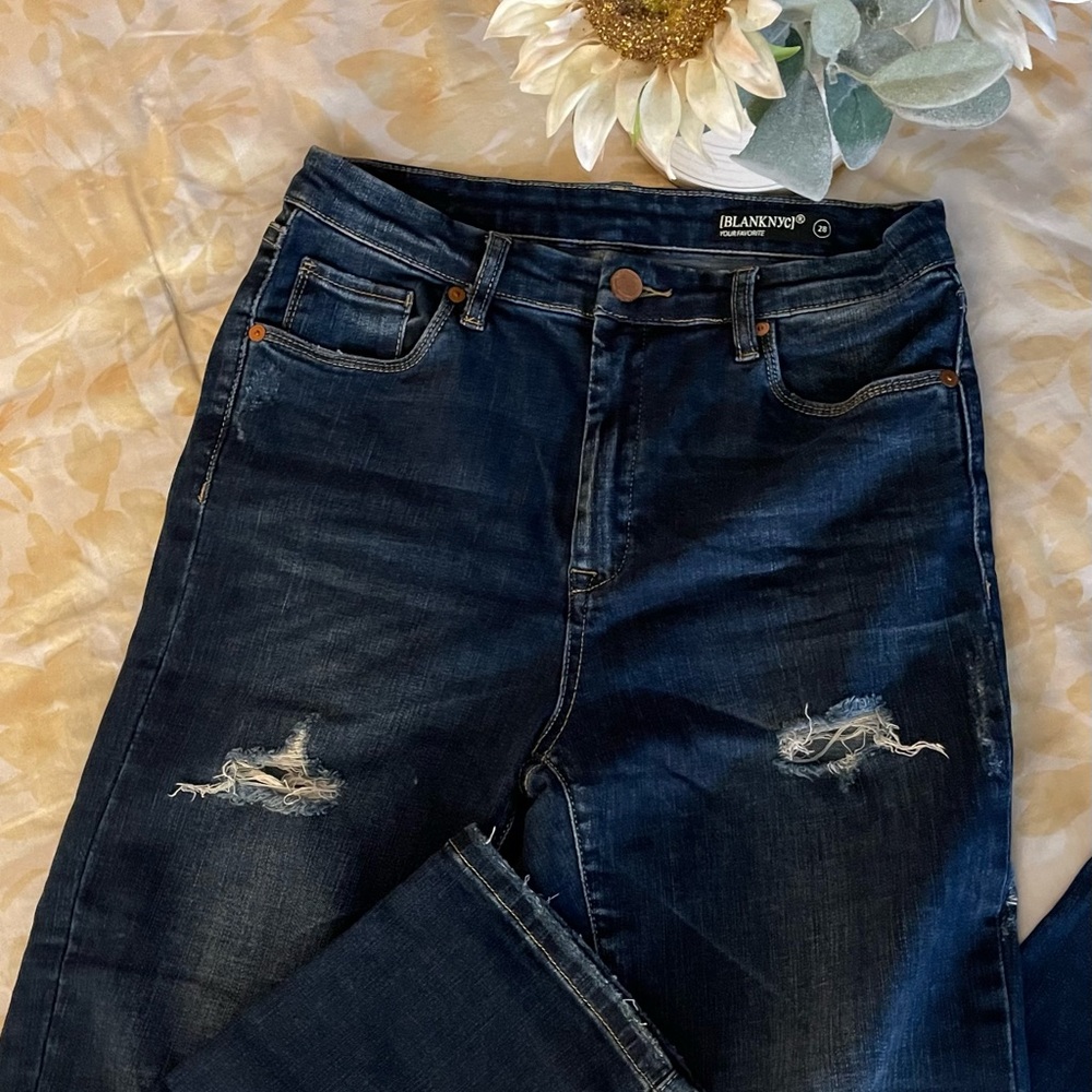 Blank NYC Dark wash ‘Your Favorite’ Distressed Jeans Size 28. SALE SUNDAY